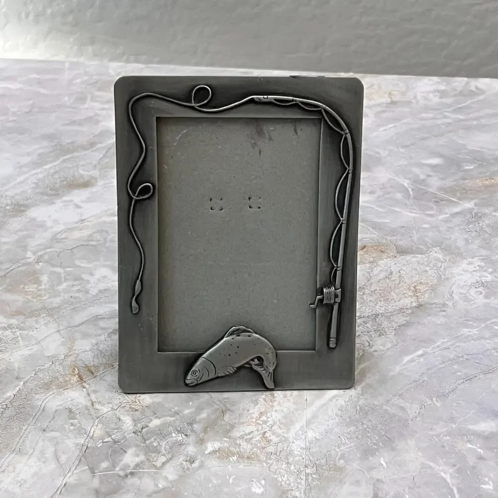 SixTrees Pewter Photo Frame 4.5 x 6 in Fish and Fishing Rod Design London NY